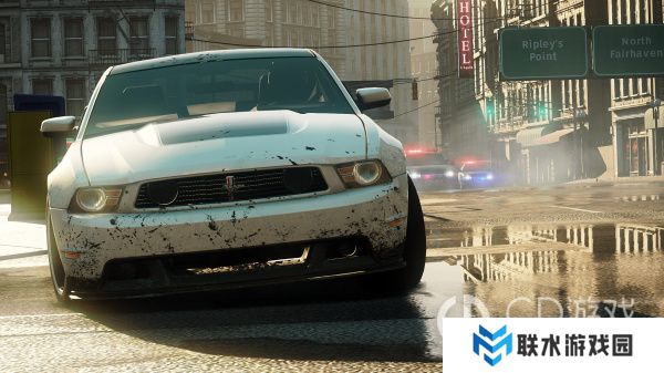 《极品飞车17》警车追逐赛怎么过